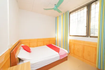 OYO Jiangmen Xinwang Hotel Hotels near Chenbaisha Memorial Hall