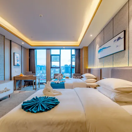 Lvbao Yinhe Hotel
