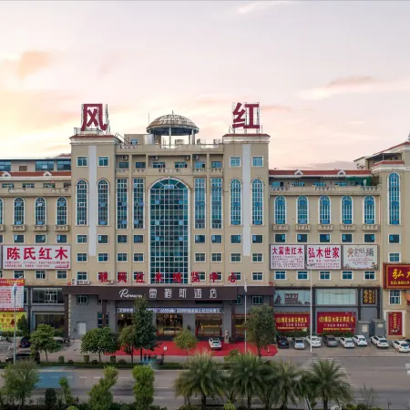 Remus Hotel