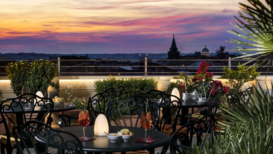 Marcella Royal Hotel - Rooftop Garden