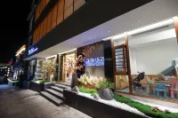 Wubai · Muye High-end Holiday Hostel Hotels in Fenghuang