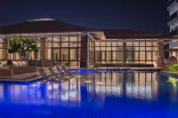Dusitd2 Davao - Pools