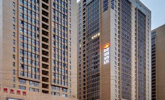 Chengsu Hotel(Kunming Railway Station Store)