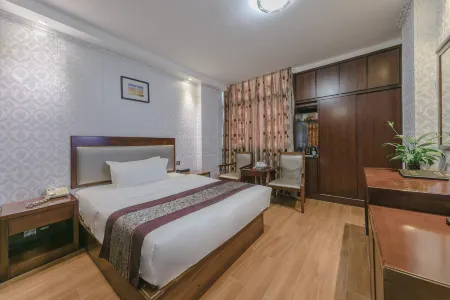 Jiafu Hotel Отели в г. Лоян