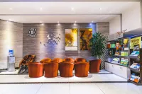 Smile Hotel Отели рядом с достопримечательностью «Чунь Юй Торговый Город»