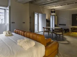 原始文化藝術及高街閣樓公寓式飯店