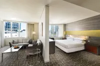 Four Points by Sheraton Perth Hotels near Esplanade Station