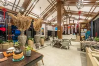 Shimenguan Hot Spring Hotel Hotels in Yangbi Yi Autonomous County