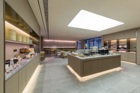 Ji Hotel (Wuhan Jinyin Lake) Отели рядом с достопримечательностью «Jinyin Lake Wetland Park»