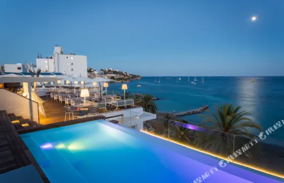 伊比薩1號套房酒店