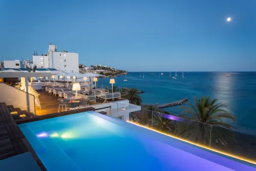 One Ibiza Suites