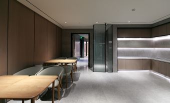 JI Hotel (Shanghai Pusan Road Subway Station Branch)