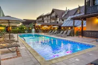 Conacul Ambient - Pools