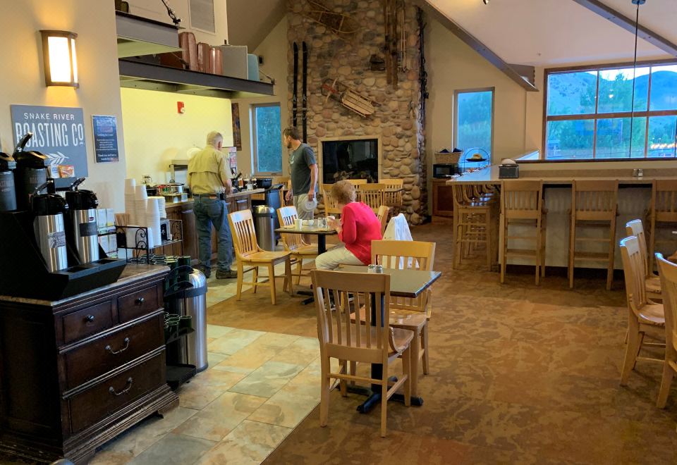 The Lexington at Jackson Hole Over view