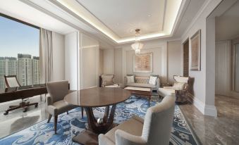 Sheraton Grand Wuhan Hankou Hotel