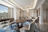 Sheraton Grand Wuhan Hankou Hotel Hotels near Wuchang Polytechnic College (Gaoxin 2nd Road)