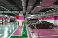 Haiyi International Apartment - parking