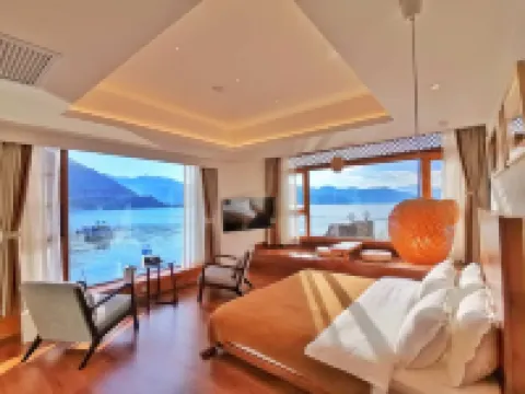 Liaoliaozu Waterfront Inn