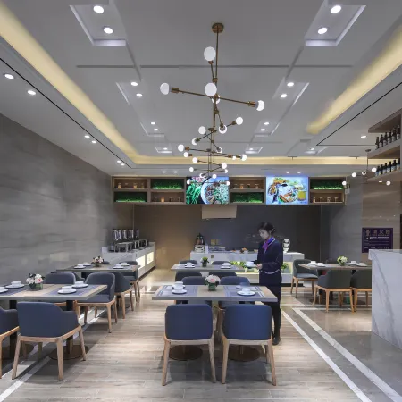 Kyriad Marvelous Hotel Yueyang County  Road