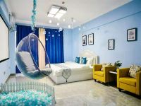 哈尔滨叶之蓝公寓 - 舒适一室大床房