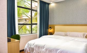 Guangzhou Longjin Hotel (Ximenkou Subway Station, Shangxiajiu Pedestrian Street)