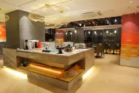 Ibis Styles Hotel (Chaozhou Avenue Archway Branch) - فطور