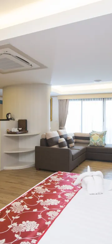 ห้องคิง สวีท ซีวิว แอนด์ พูล