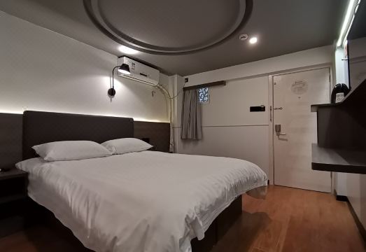 상하이 진루이 호텔（린이루）