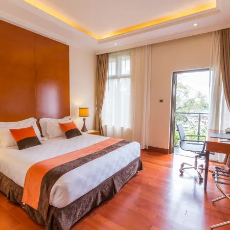 Alba Hotel Meru