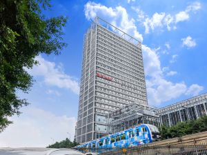 Novo Hotel (Chongqing North Railway Station)