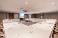 Palm Court Hotel