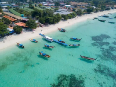 ดงทะเล หลีเป๊ะ บีช รีสอร์ต