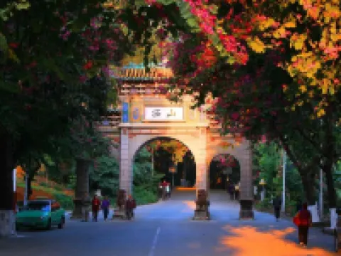 Guiping Ruquan Jingliugang Hotel (Xishan Branch) Hotels in Guiping
