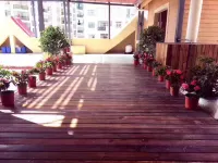 Shuanglong Hotel
