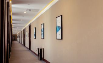 Mini City Collection Hotel (Longkou Linyuan Branch)