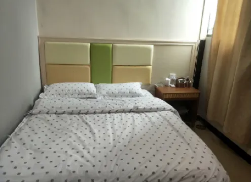 Shenzhen Yuhuang Express Hotel