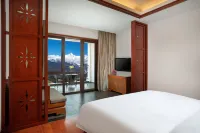 德欽高山別莊 · 梅里飯店