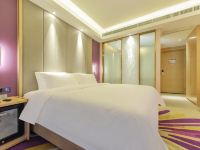 麗枫酒店(泸州步步高新天地店) - 标准大床房