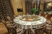 โรงแรมบอนดีไลท์