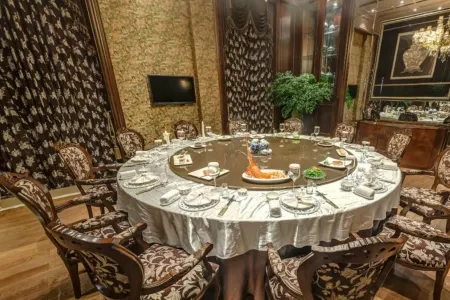 Bon Delight Hotel Отели рядом с достопримечательностью «Hefei Gymnasium»