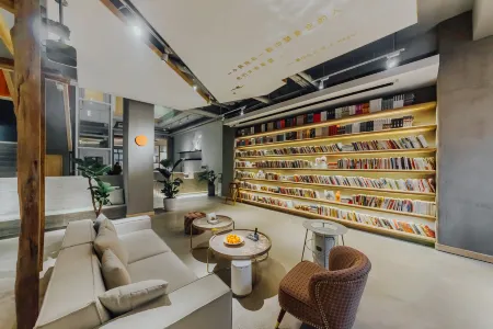 Wisher Hostel Отели в г. Лицюань