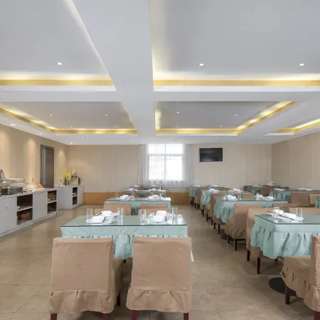 Vienna Hotel (Lixin Yuanli Square)