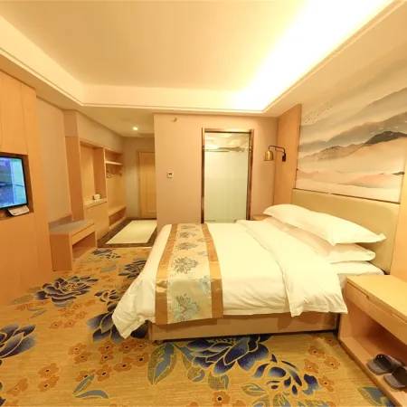 Yizhe Taixin Hotel (Long'an Bus Station)