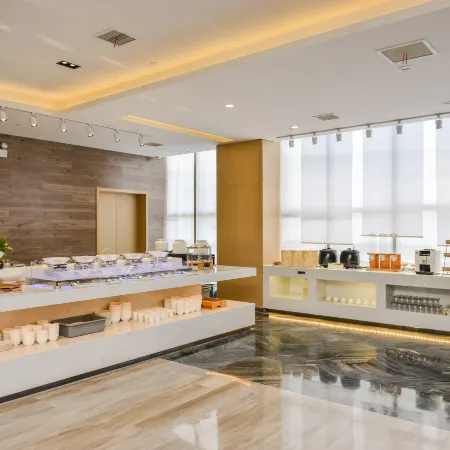 Borrman Hotel (Jining Rencheng Guanghe Road)