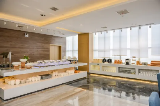 Borrman Hotel (Jining Rencheng Guanghe Road)