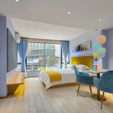 Designer Concept Hotel (Guiping Passenger Transport Center)