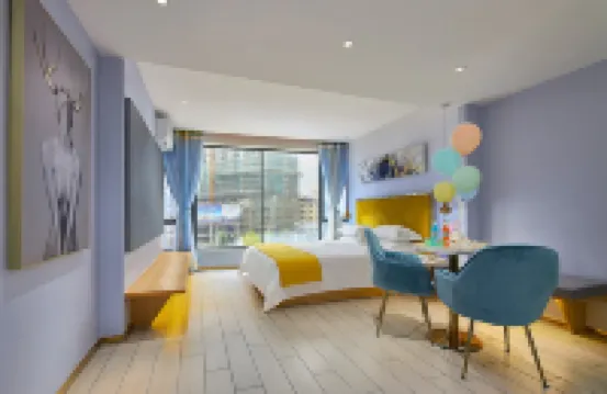Designer Concept Hotel (Guiping Passenger Transport Center)