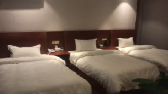 Fenyi Weixi Art Hotel