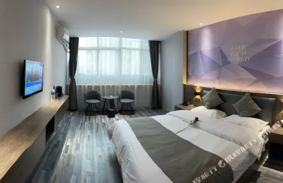 貝殼酒店（南樂光明南路店）