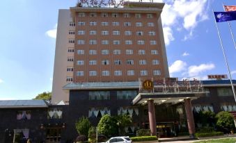 Shuang Bai Hotel